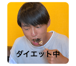 569589309