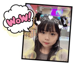 570251271