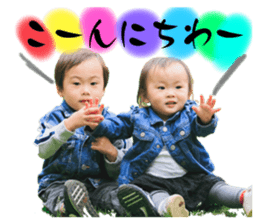 570515990