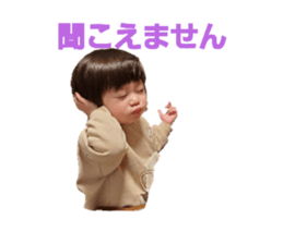 570645878