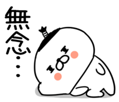 570700890