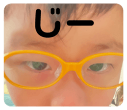 572226468