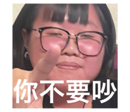 572272255