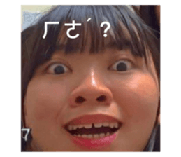 572272283