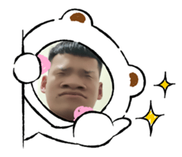 572575930
