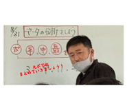 572660253