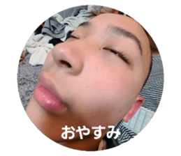 573562735