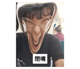 577050858