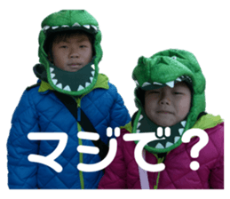 578763240