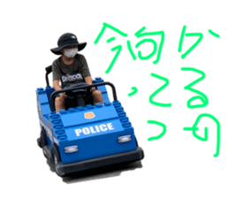 581568128