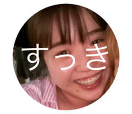 584376812