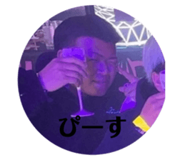 585777911