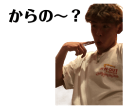 588959843
