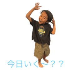 593787425