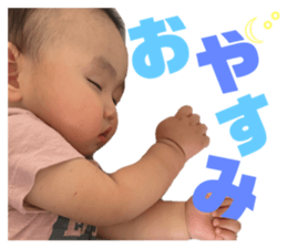 595679907
