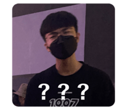 596026808