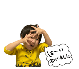 596693963