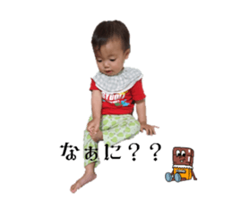 596773943