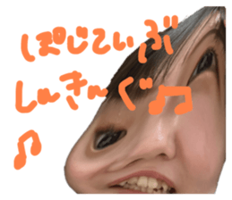 596925698