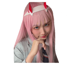 597135563