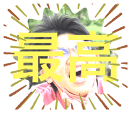 600937772