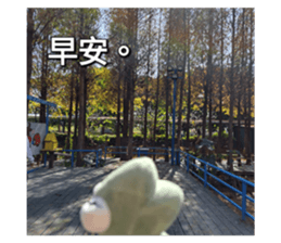 601836775