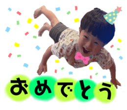 605625404