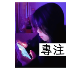 608653761