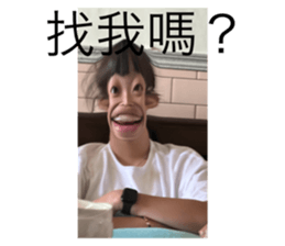 611285330