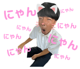 625953505