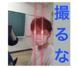 631878111