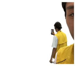 632557942