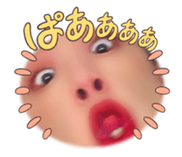 633696082