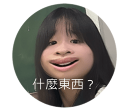 636513776