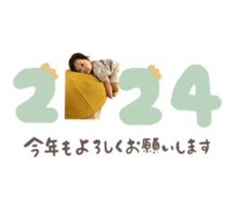 639896427