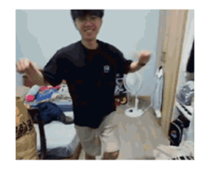 647272783