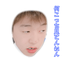 648496896