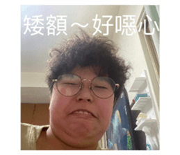 662590877