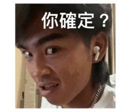 670776472