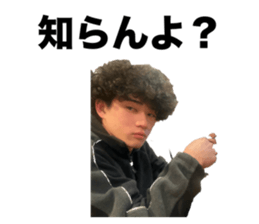 671543233