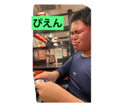 671994370