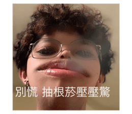 679595429
