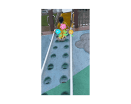 692780135