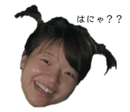 695423429