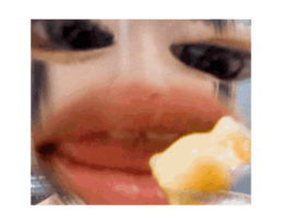695579890