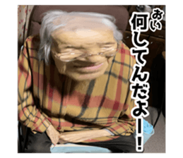 695722028