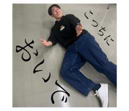 695935898