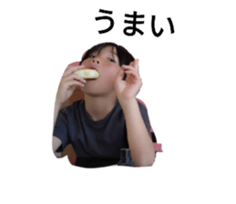 700668772