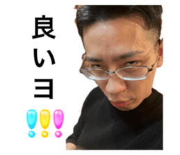 711879892