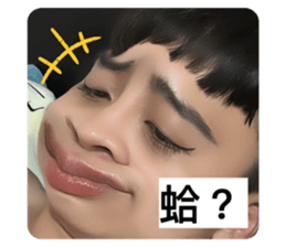 711936470